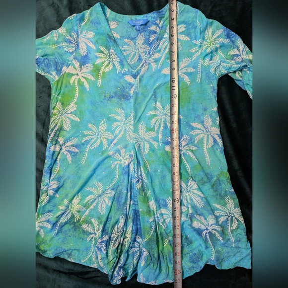 Tropical Palm Print Blouse - Green - Picture 10 of 13
